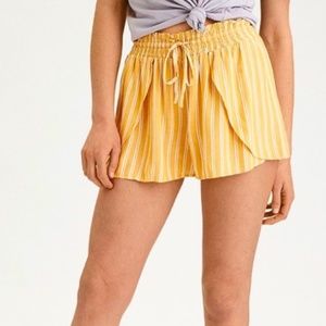 Yellow shorts